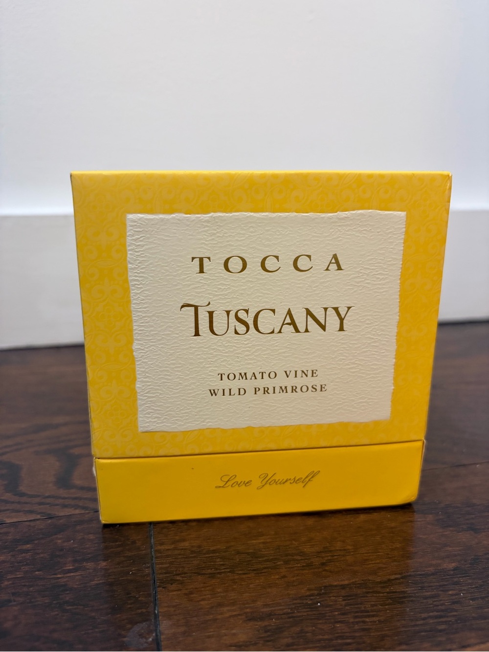 TOCCA Tuscany Scented Home candle 10oz